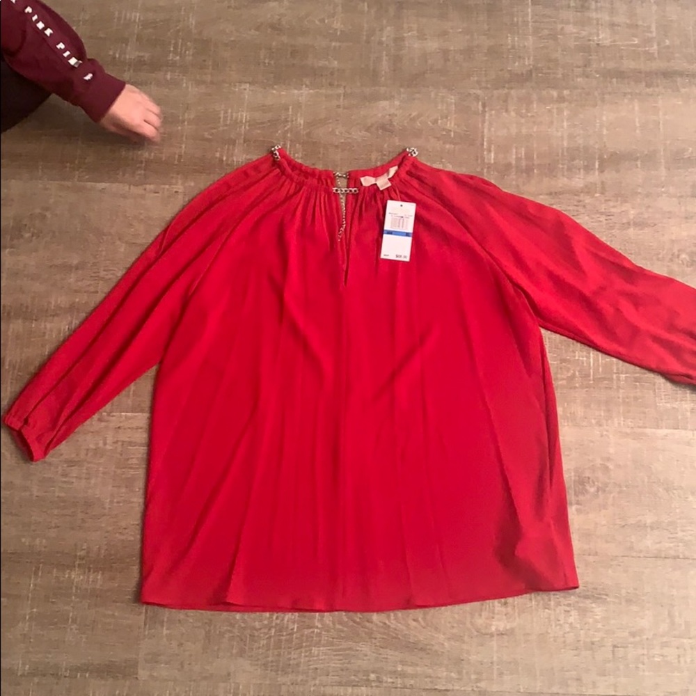Women’s shirt